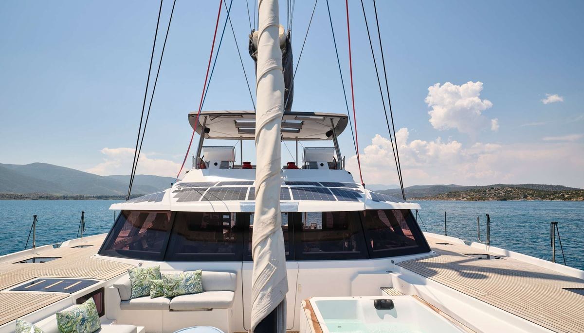 KIMATA yacht charter 3