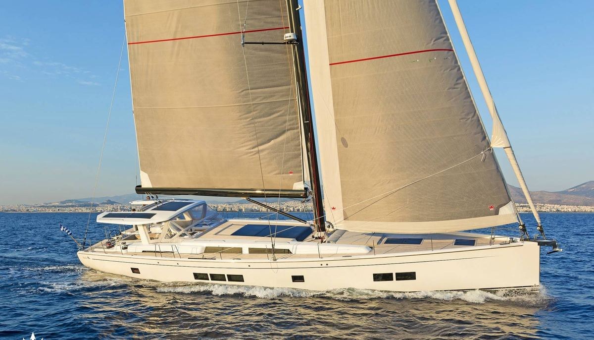 ALIZEE yacht charter 2