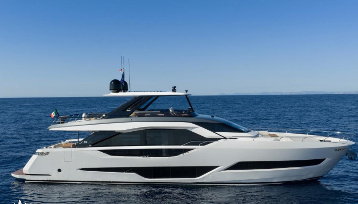AURORE yacht charter 2