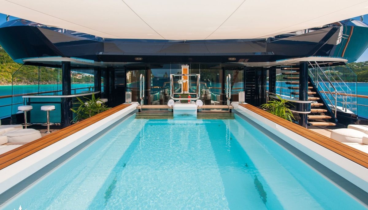 SOLANDGE yacht charter 4