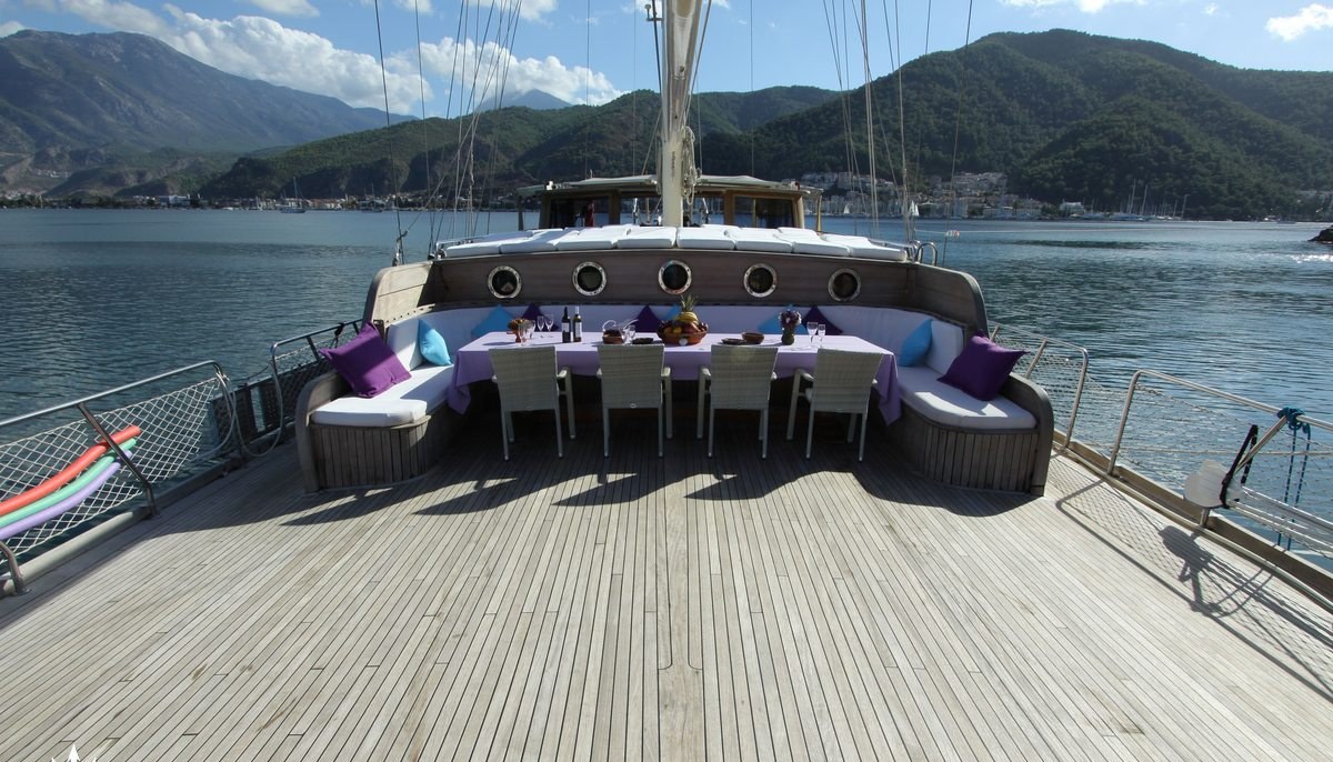 PRENSES LILA yacht charter 4