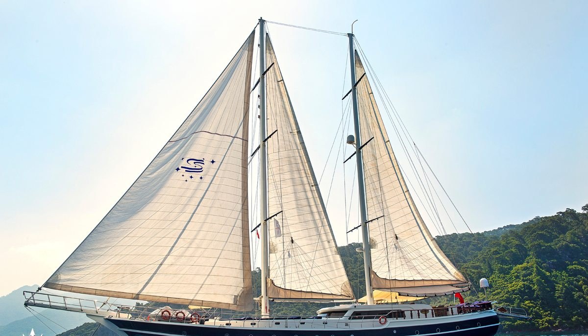 PERLA DEL MAR II yacht charter 2