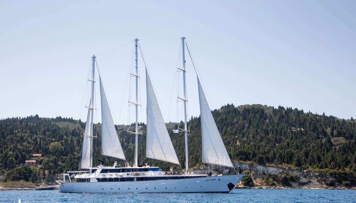 PAN ORAMA yacht charter 2