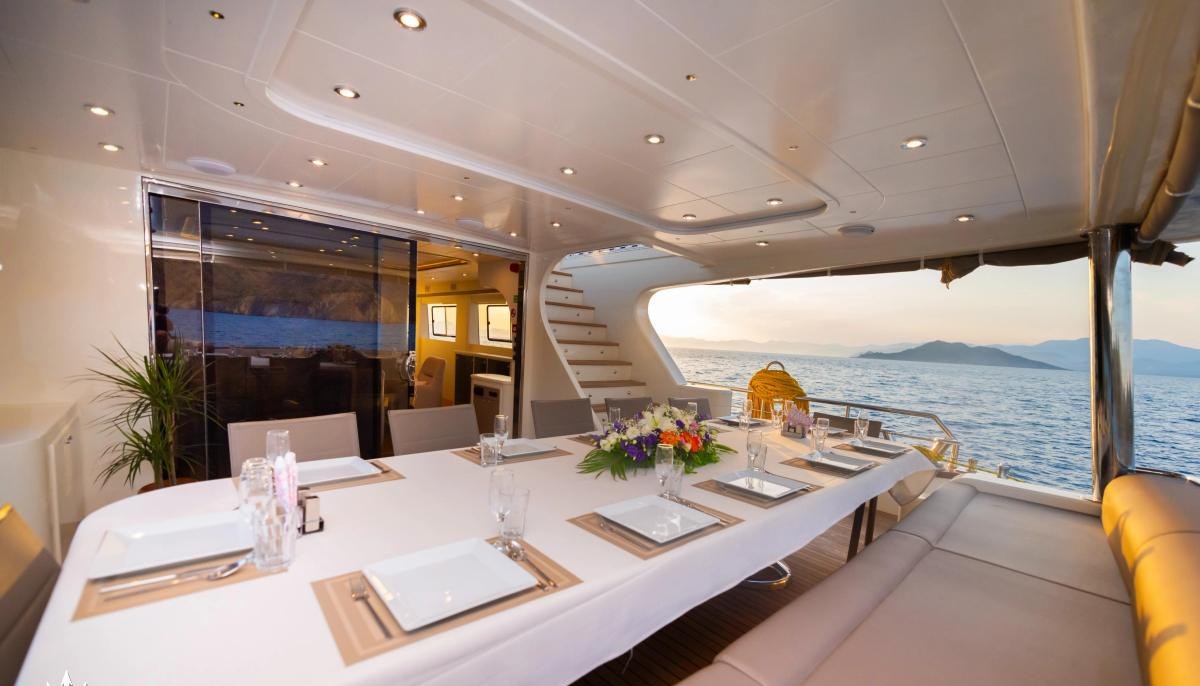 LYCIAN DREAM yacht charter 5