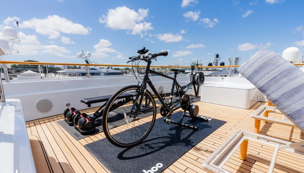 OCEAN'S SEVEN yacht charter 5