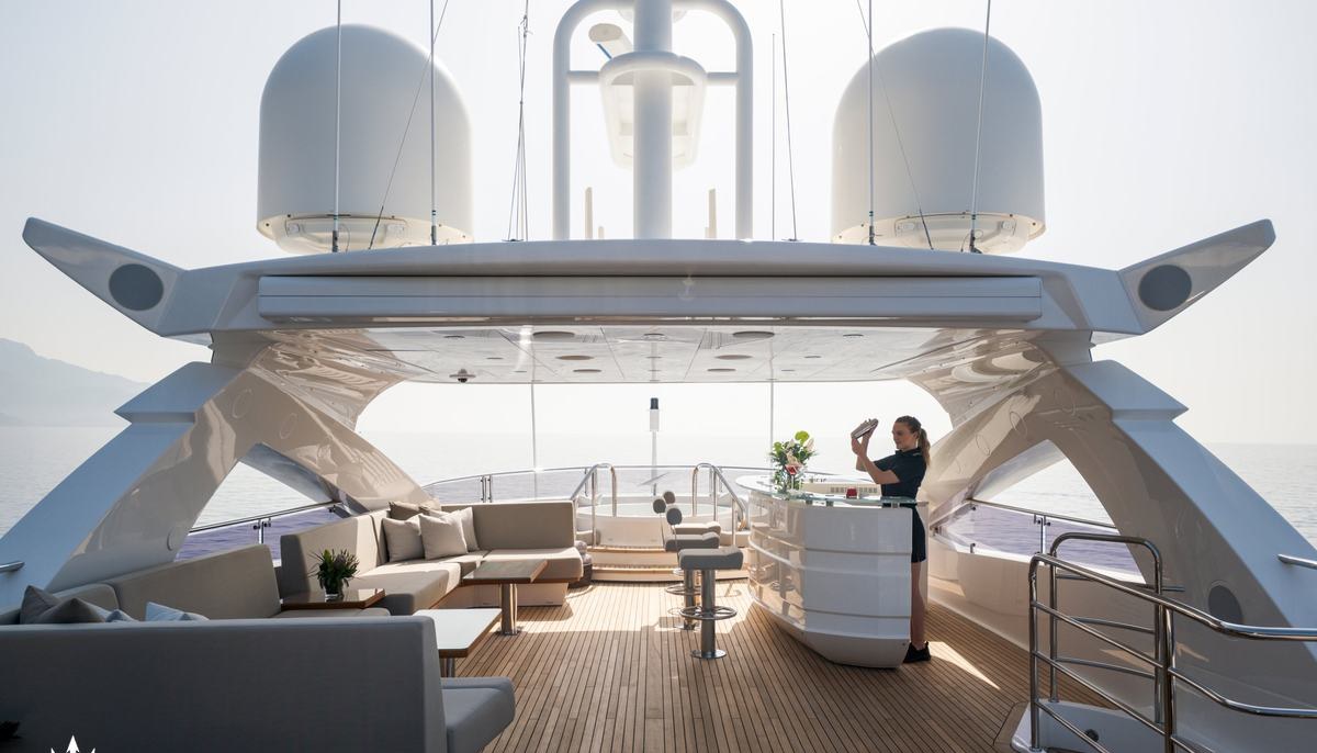 NOAH yacht charter 4