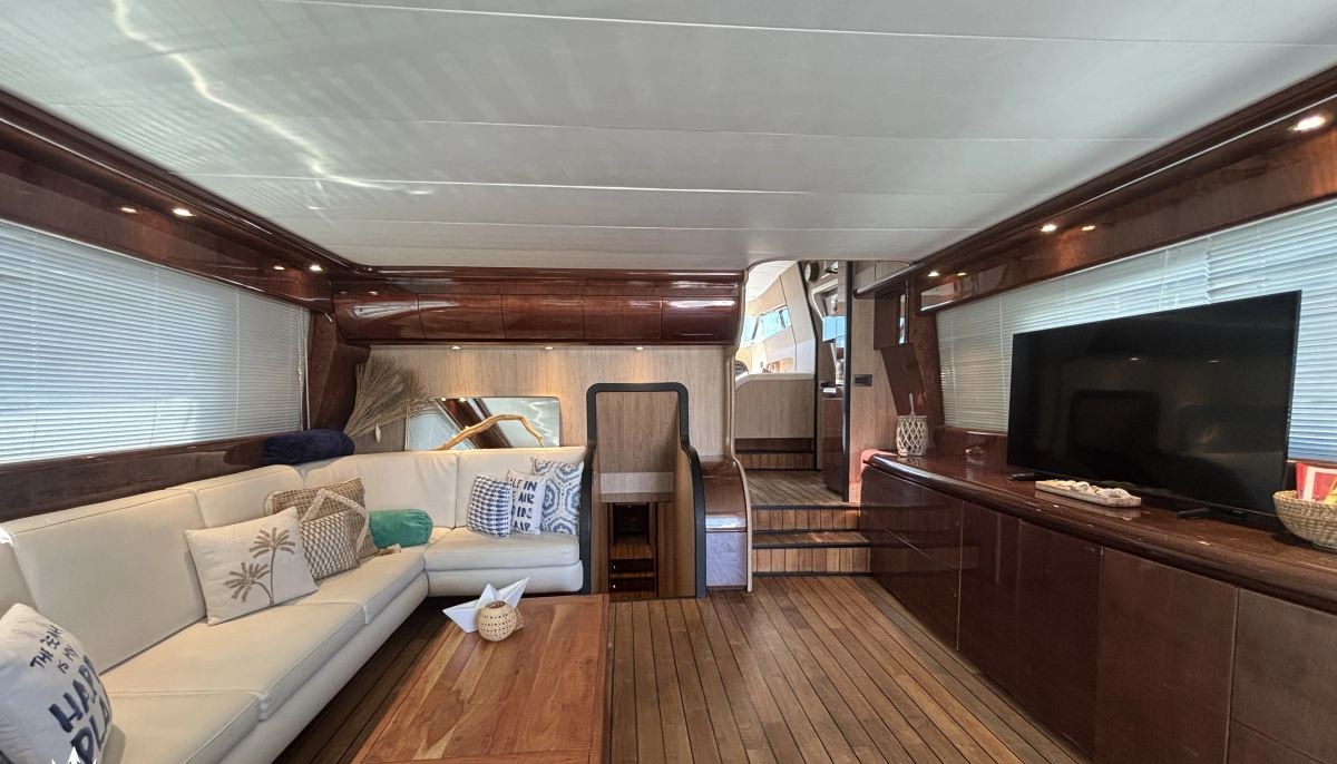 IODA II yacht charter 5