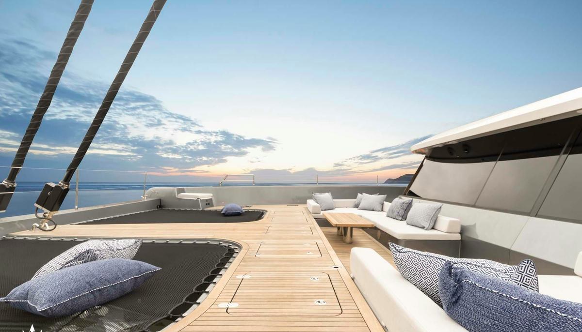 GRAYA yacht charter 4