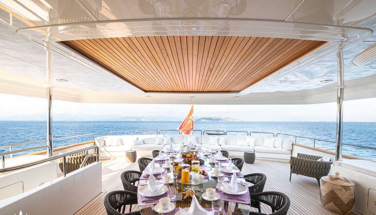 BARENTS yacht charter 4