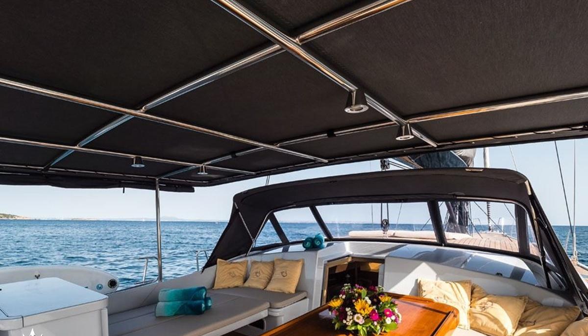 KALINDA yacht charter 4