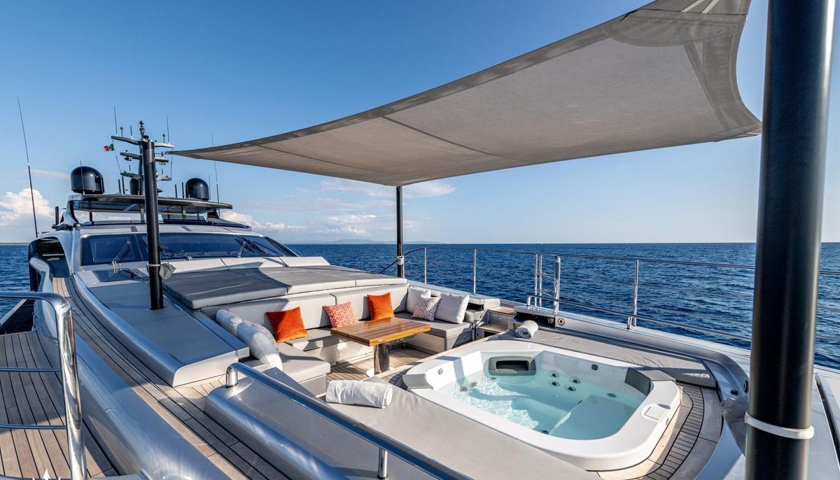CABO yacht charter 3