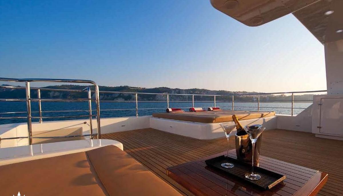 GRANIL yacht charter 4