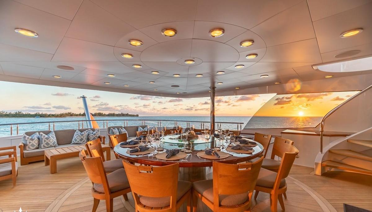 IMPROMPTU yacht charter 5