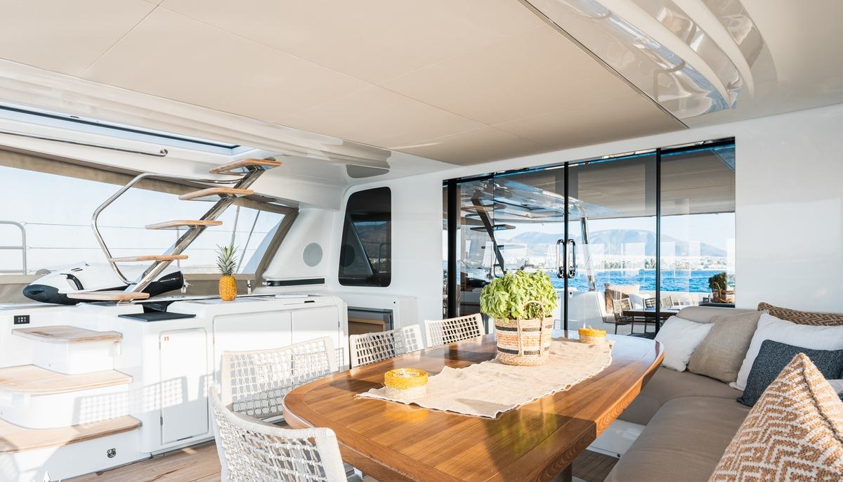 WHITE CAPS yacht charter 5
