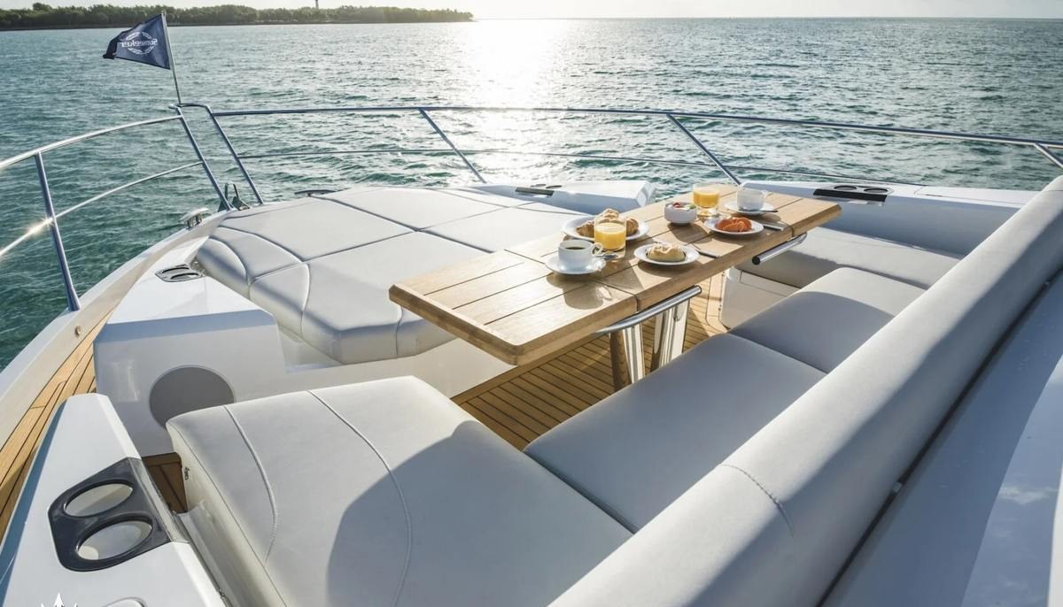 MACESAN yacht charter 3