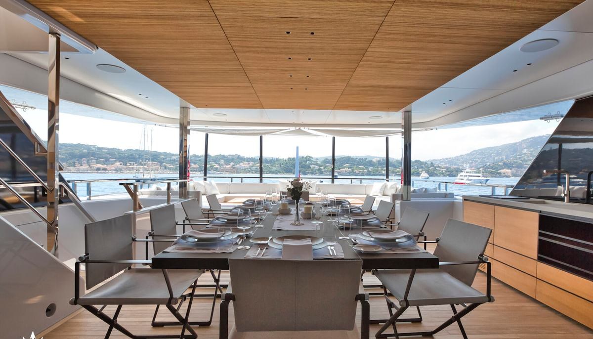 EXTRA TIME yacht charter 5