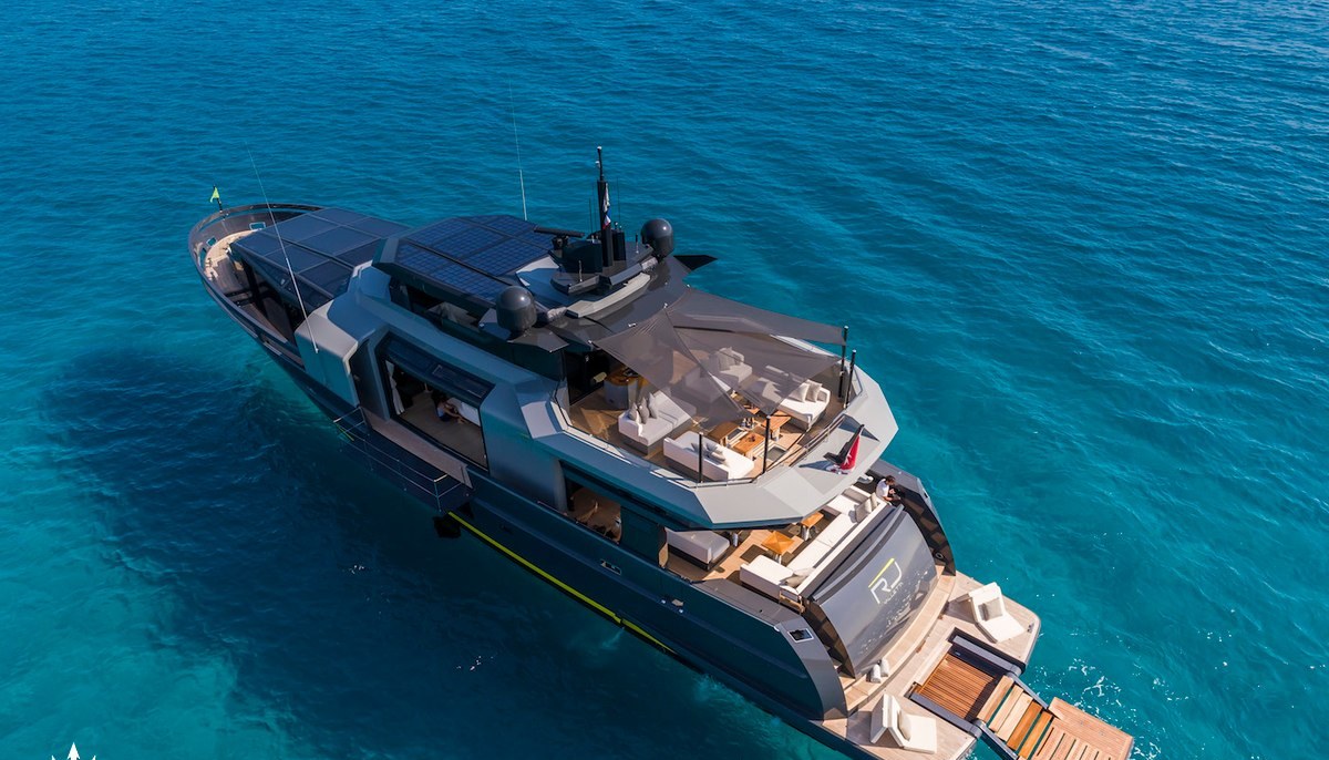 SEA CORAL II yacht charter 5