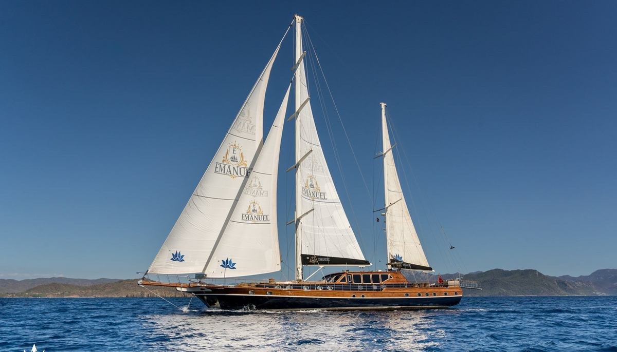 EMANUEL yacht charter 2