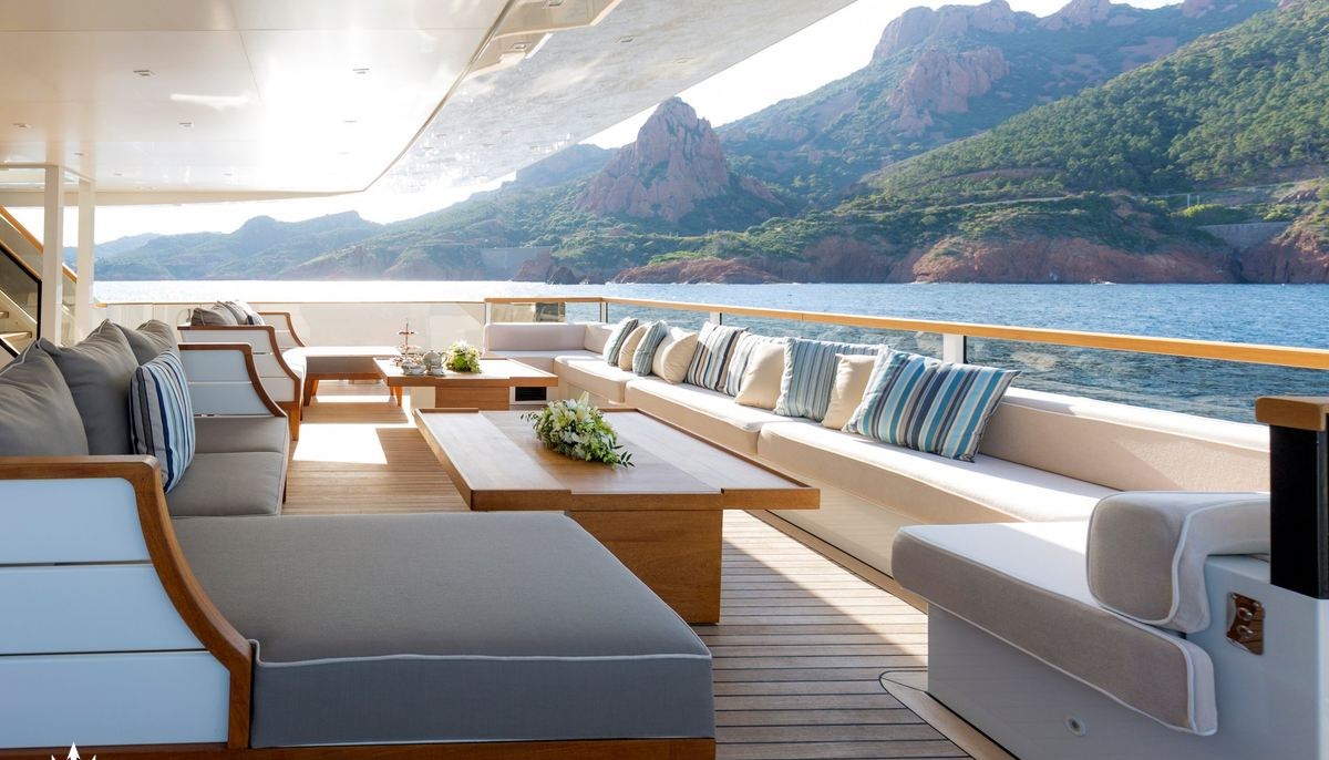 TAIBA yacht charter 5