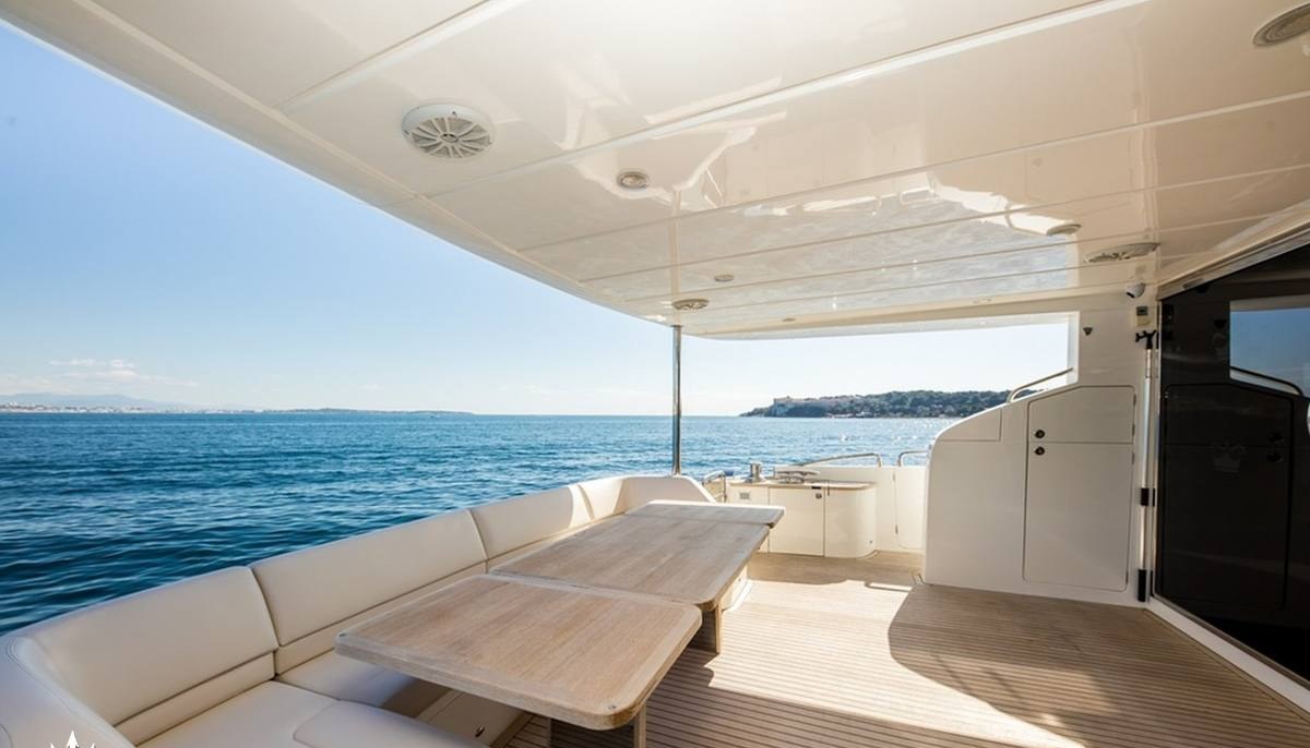 KUMBA IV yacht charter 5