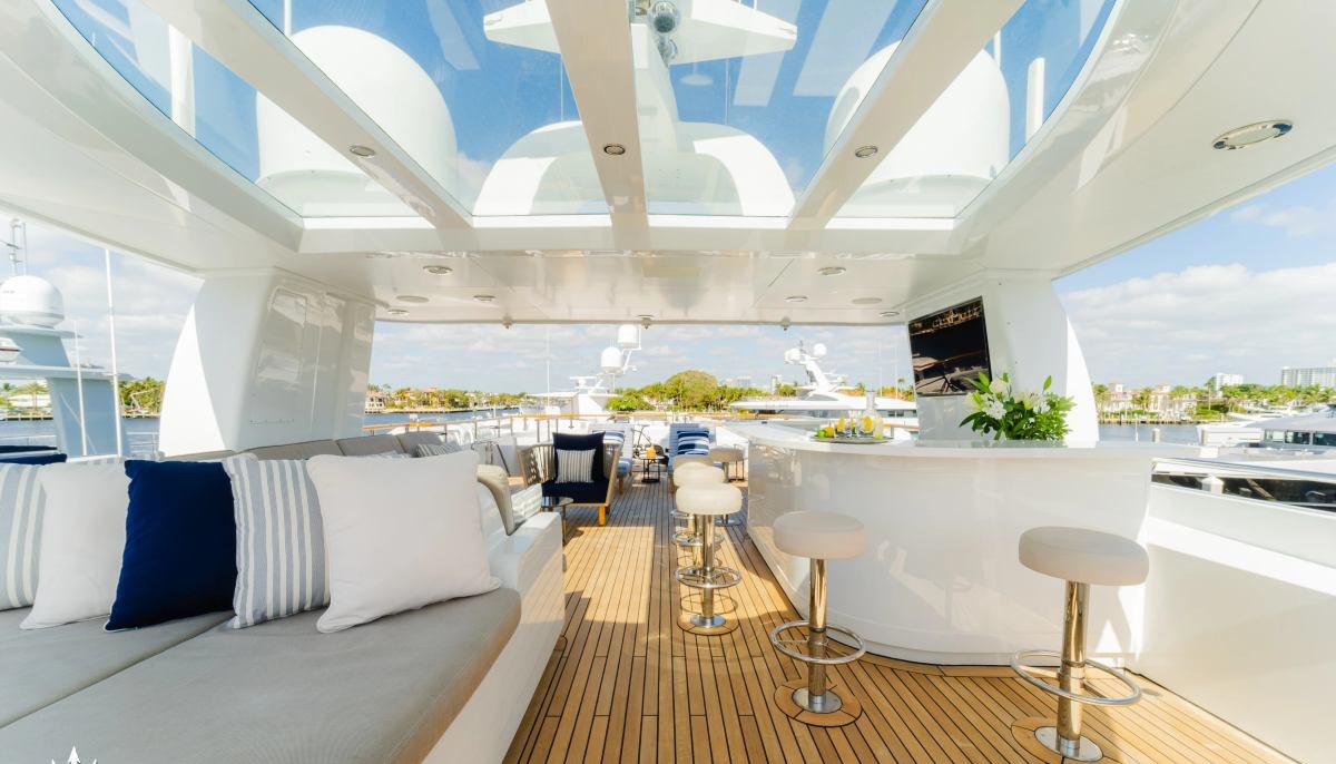 OCEAN'S SEVEN yacht charter 4