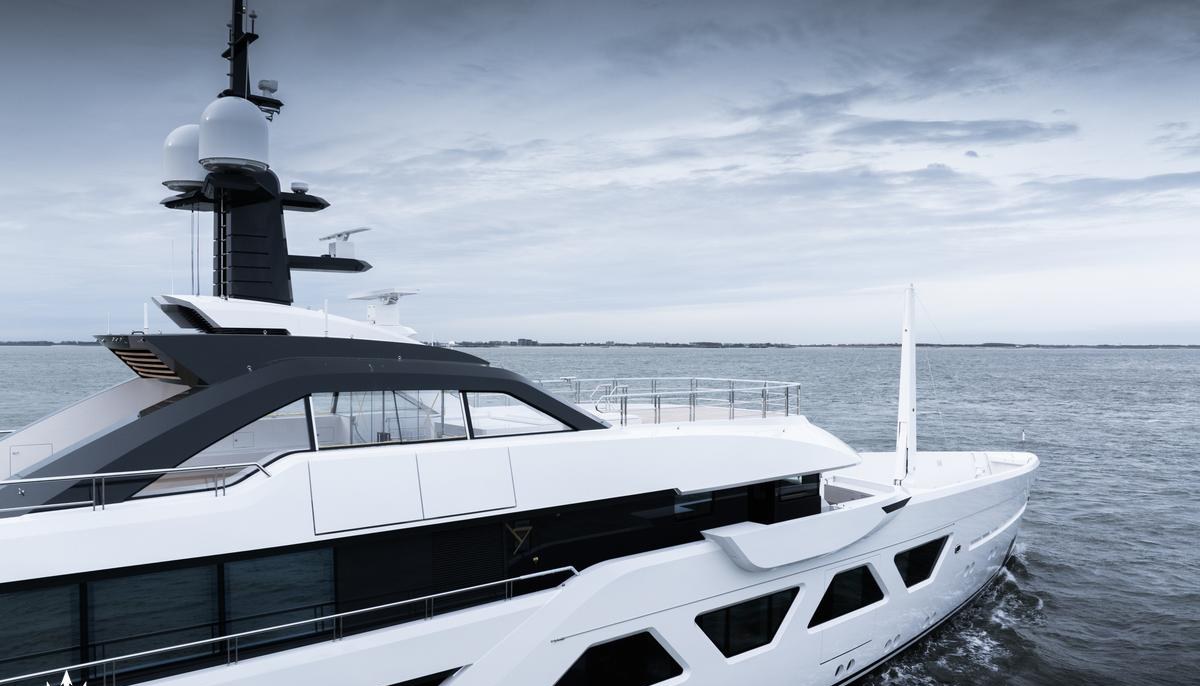 MEMORIES yacht charter 3