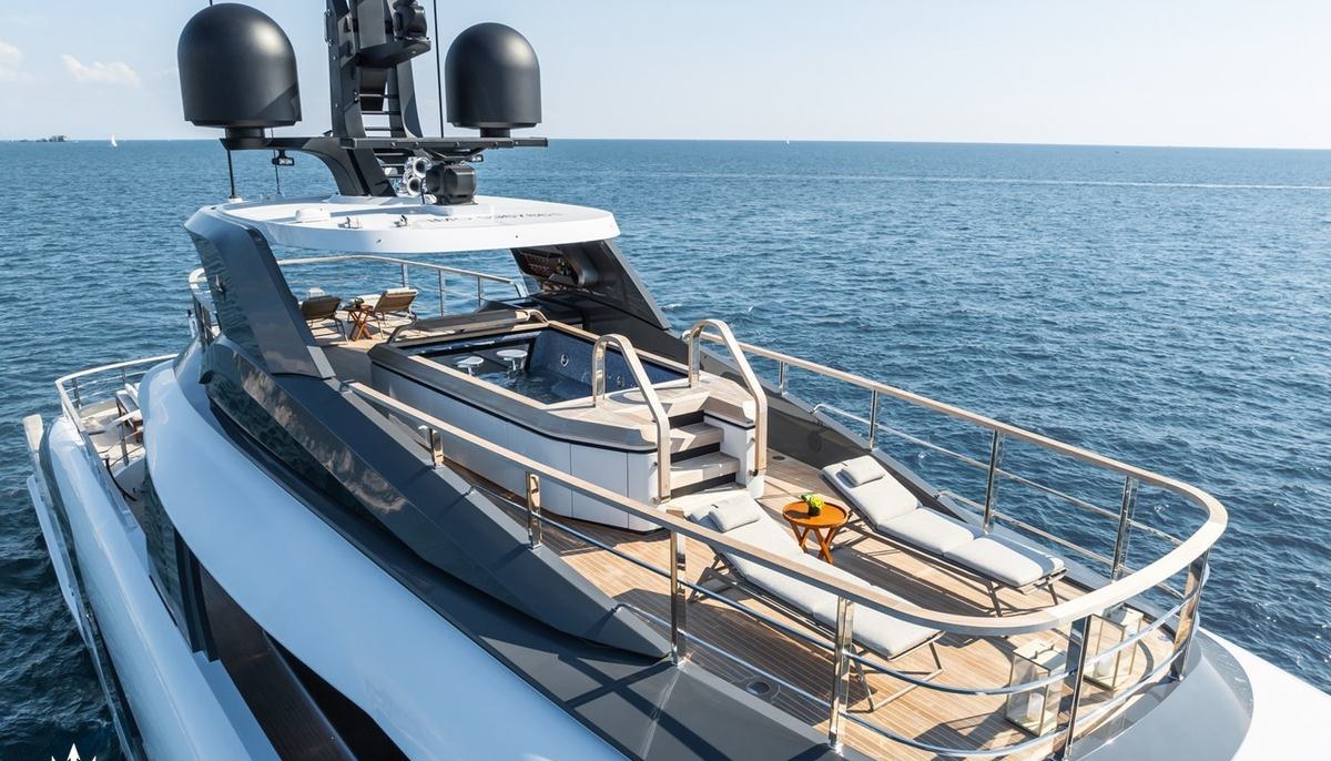 SILVER STAR I yacht charter 4