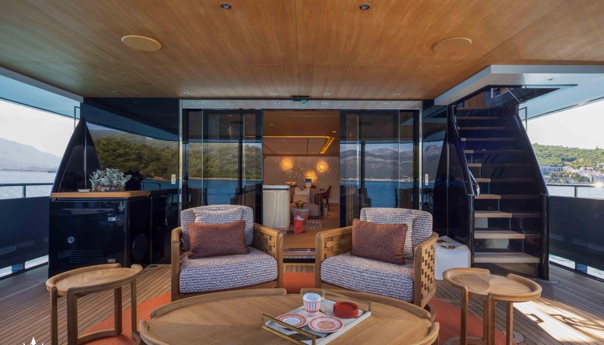 HAZE II yacht charter 5