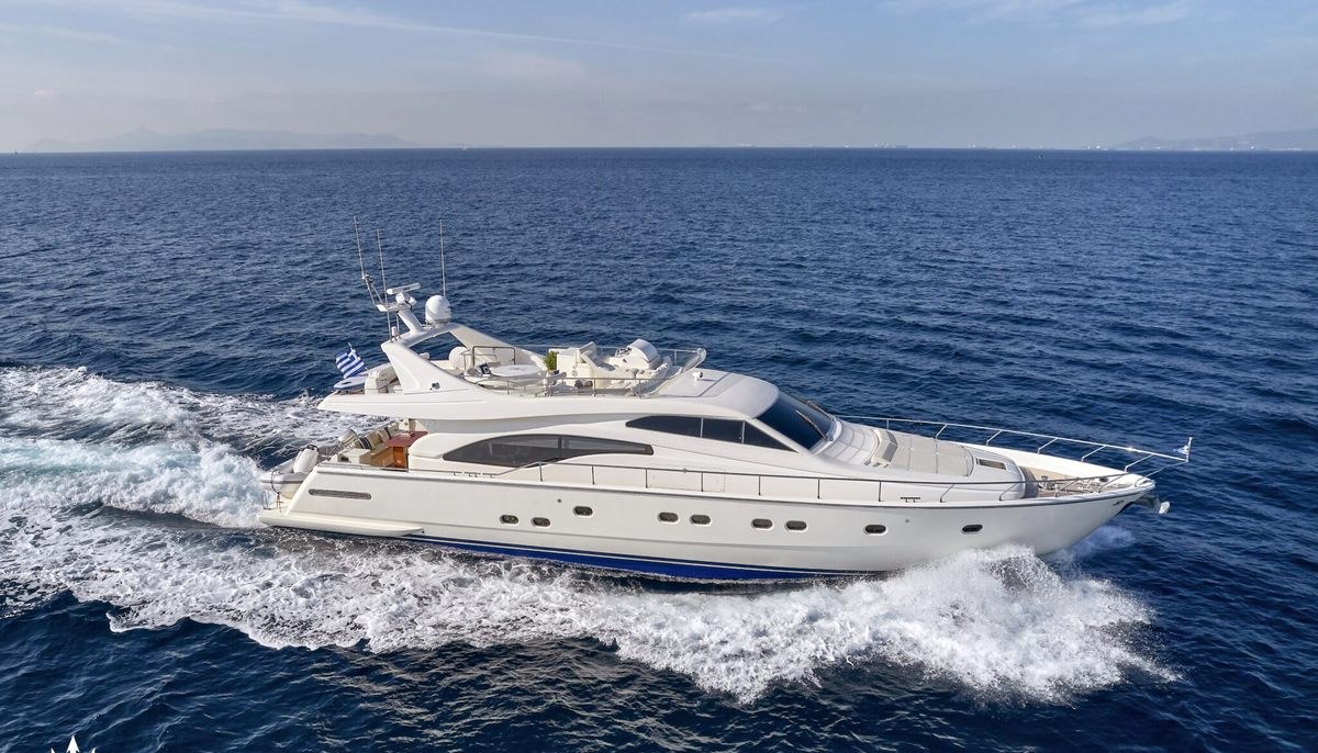 MIREN yacht charter 2