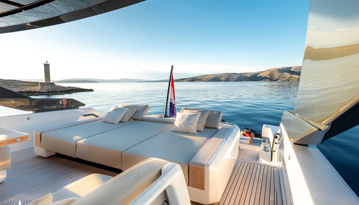 KIMANI yacht charter 5