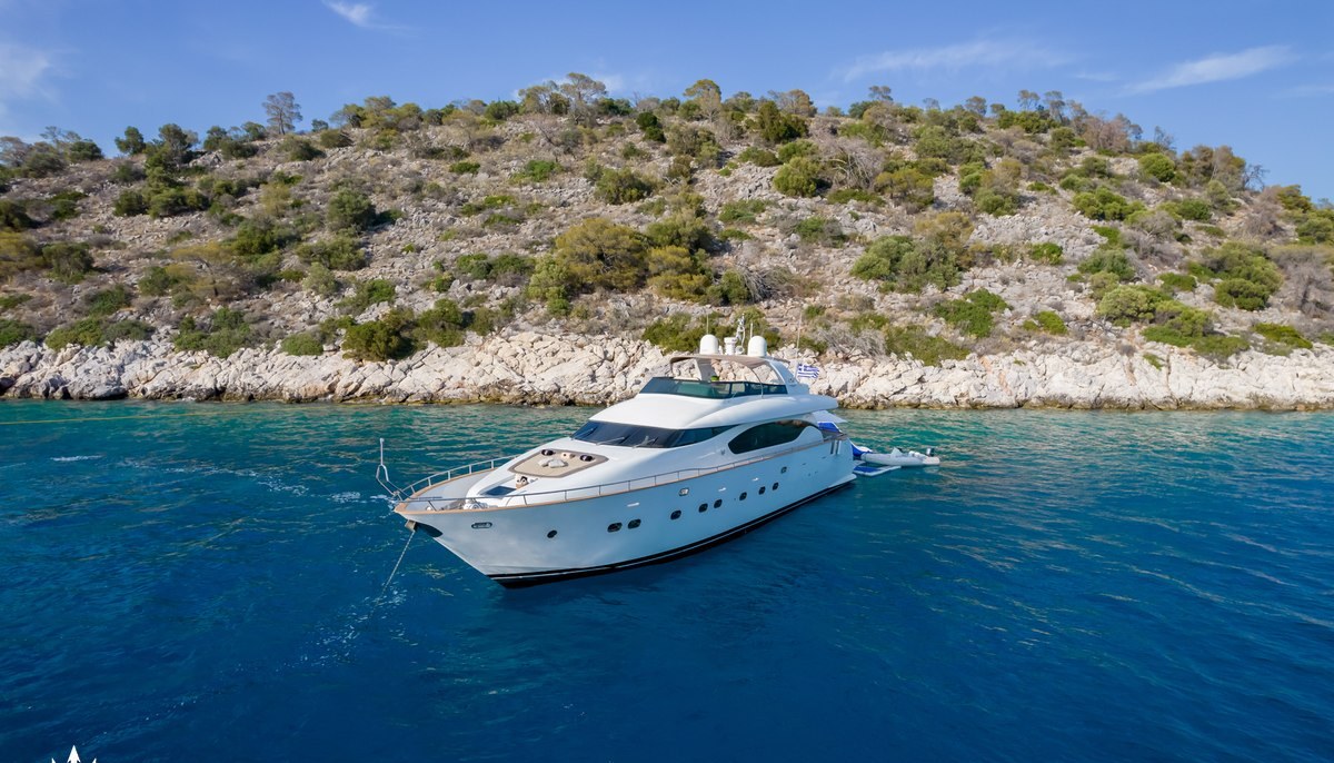 COOKIE yacht charter 2