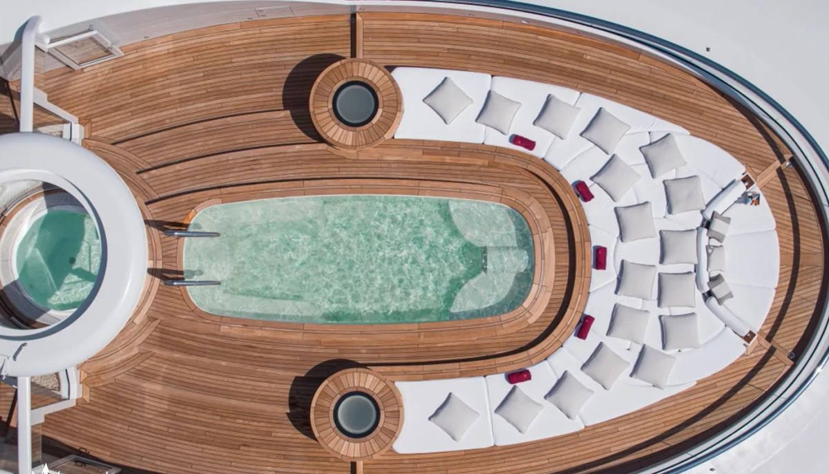 MERIDIAN A yacht charter 4