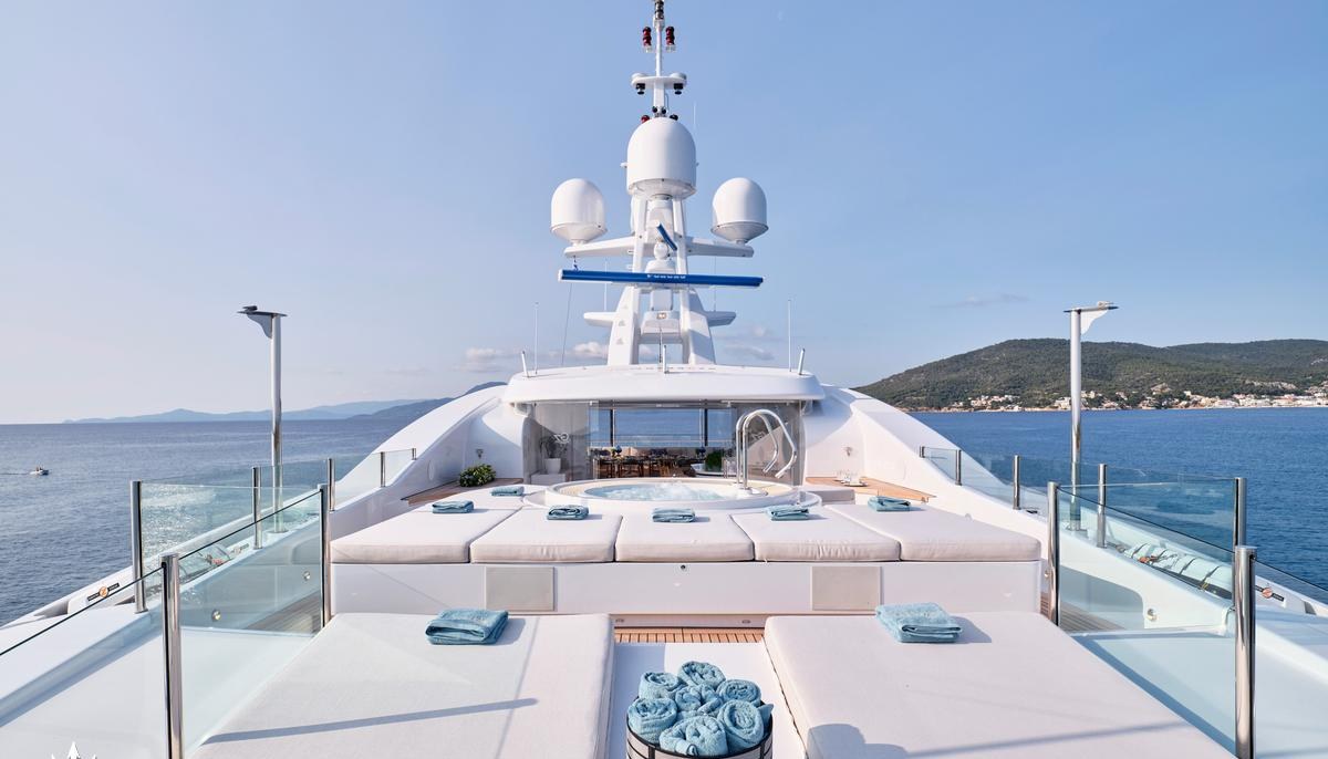 ORA yacht charter 4