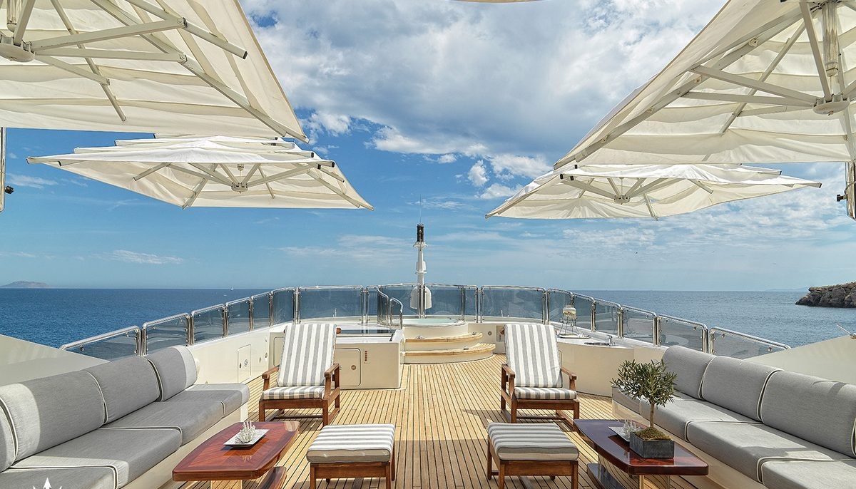 ALEXANDRA yacht charter 5