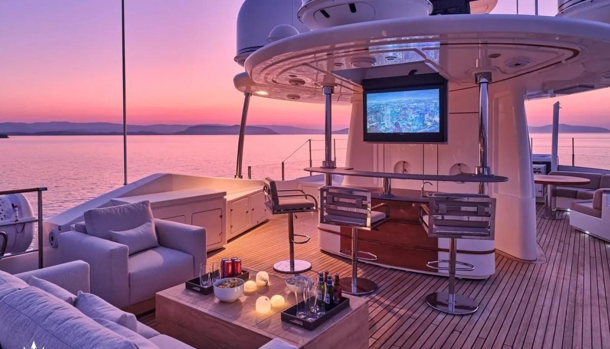 POLARIS yacht charter 5
