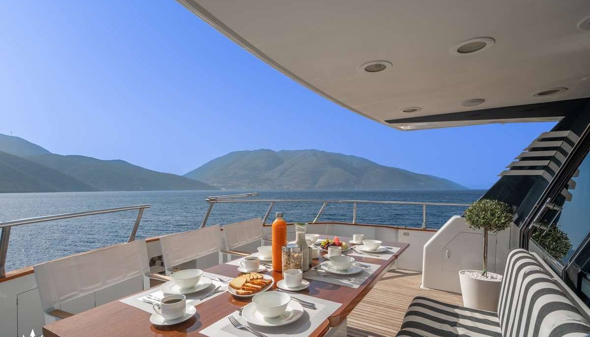OPERA yacht charter 5
