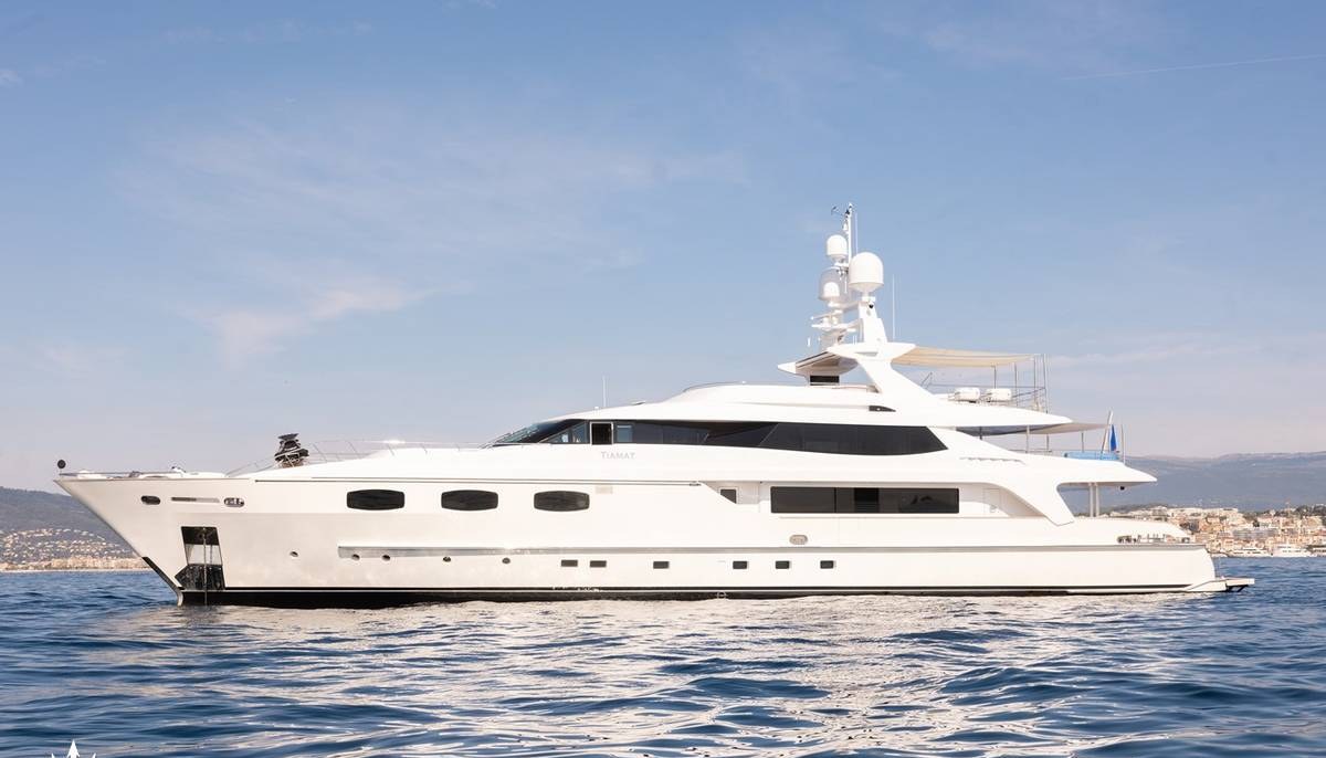 TIAMAT yacht charter 2