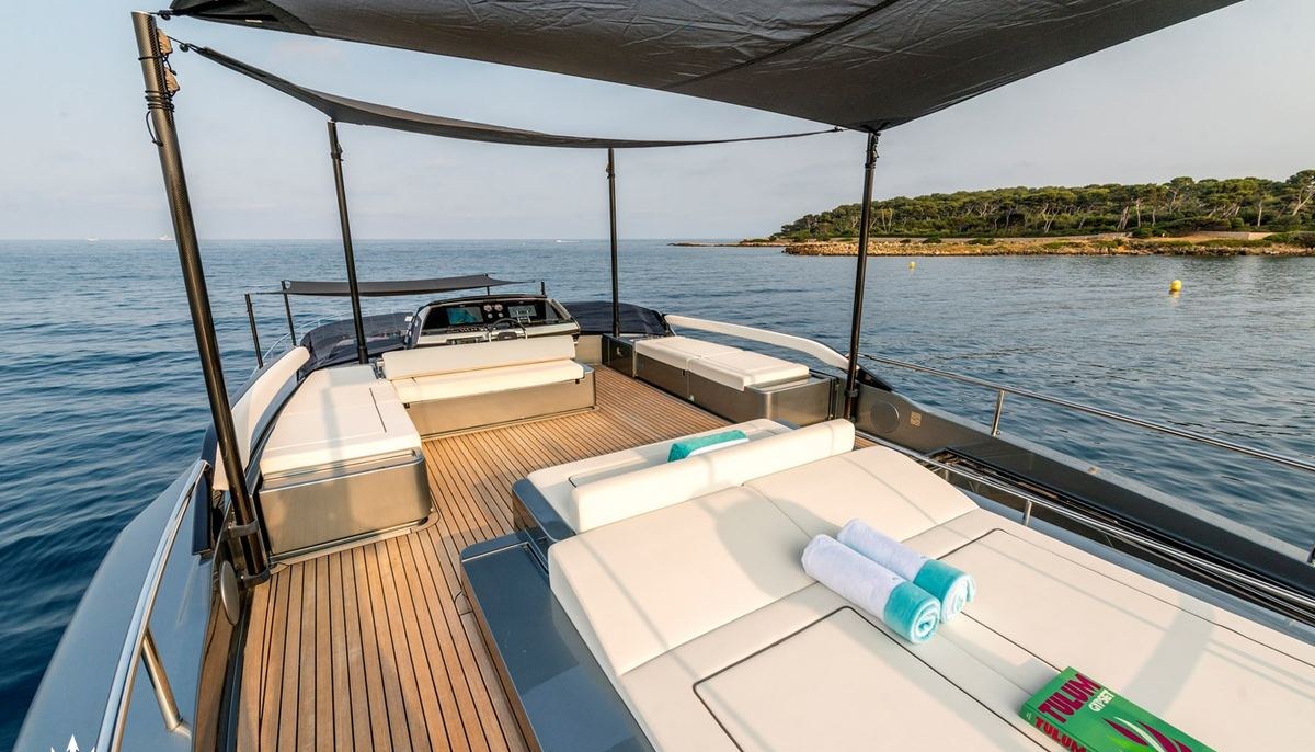 GECUA yacht charter 5