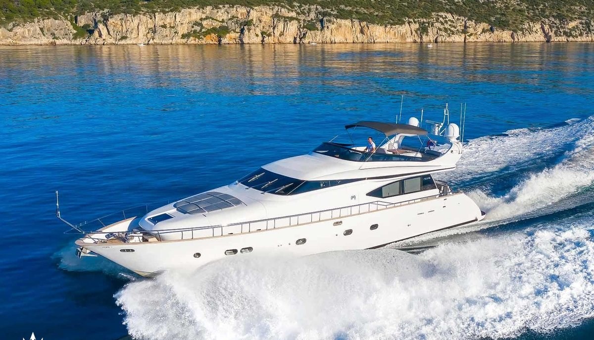 HOPE I yacht charter 2