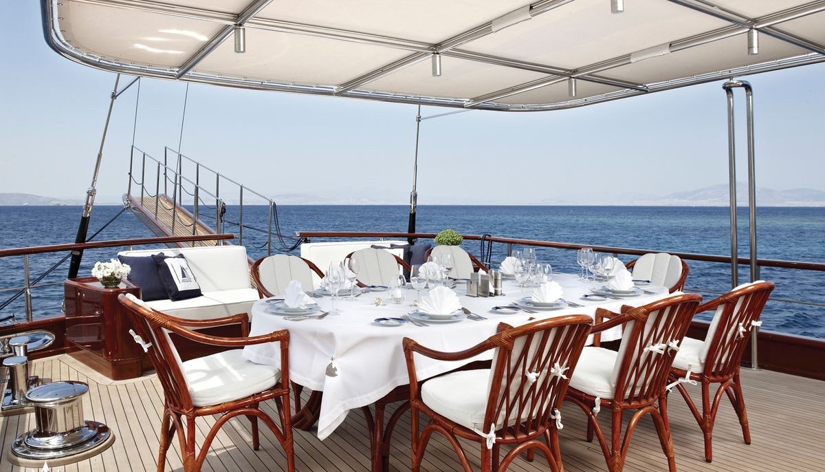 SLOW LIVE yacht charter 5