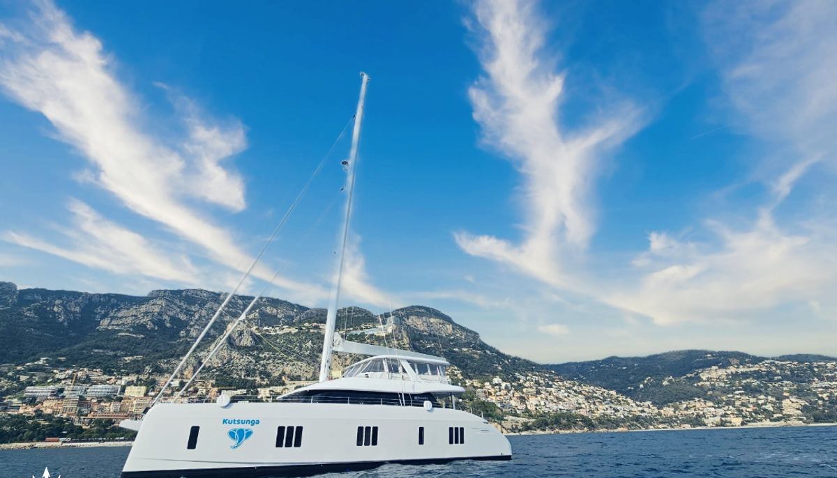 KUTSUNGA yacht charter 2