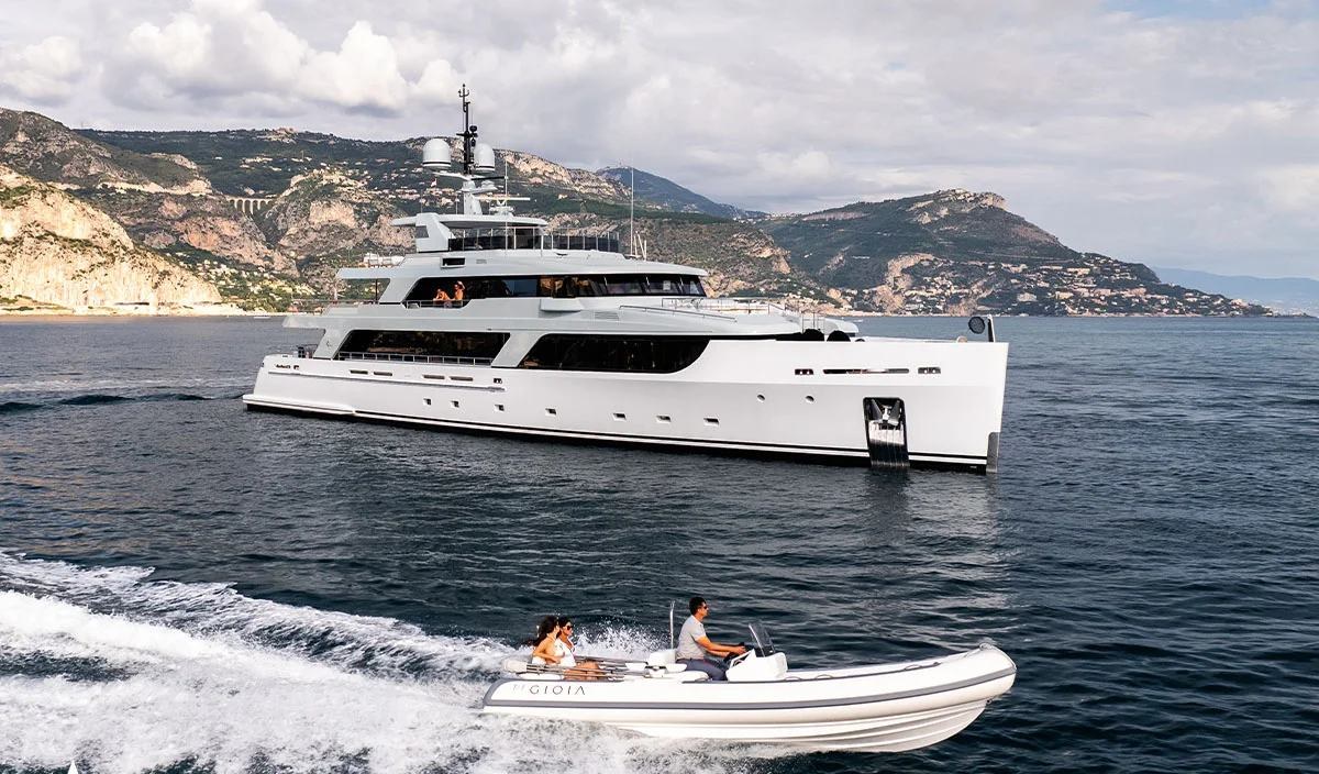 GIOIA yacht charter 2
